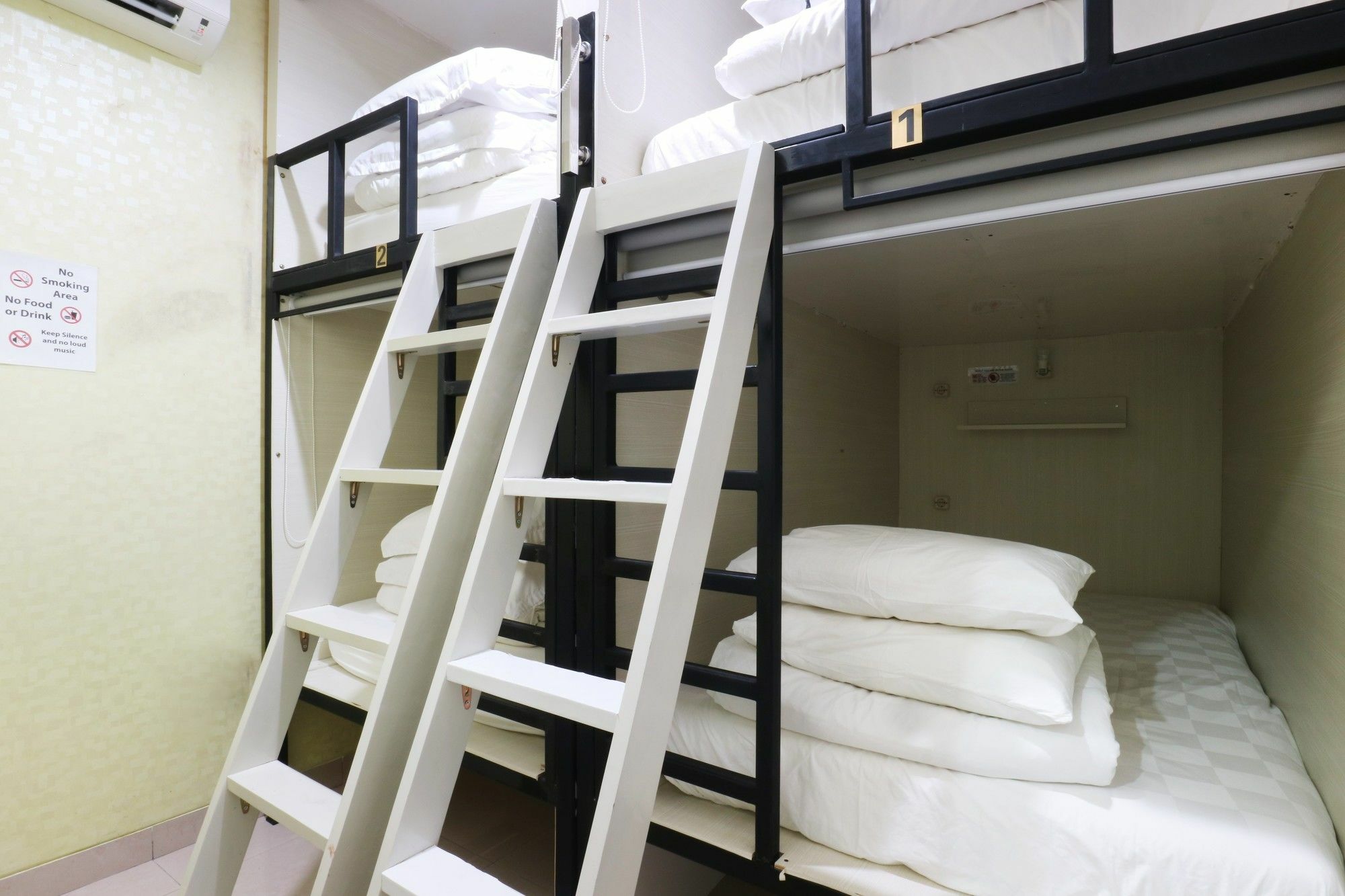 Homiestay Dżakarta Zewnętrze zdjęcie